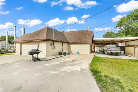 1069 E Alpha St, Roma, TX 78584 photo 16