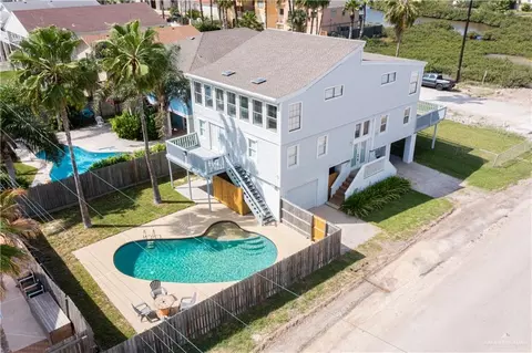 201 W Saturn Ln, South Padre Island, TX 78597