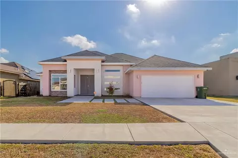 7344 Dominica Dr, Brownsville, TX 78520