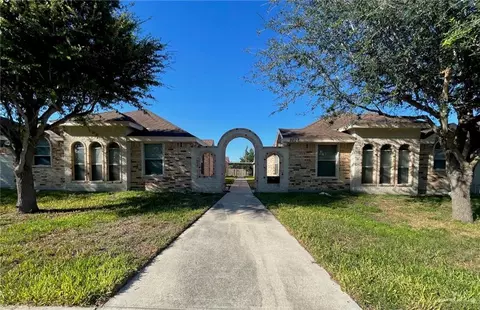 2027 W Western Dr, Edinburg, TX 78539
