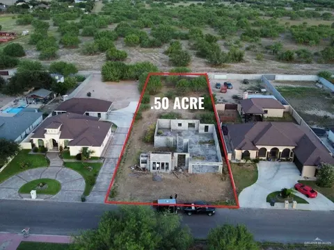 199 Shady Grove Dr, Rio Grande City, TX 78582