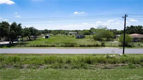 1009 E Owassa Rd, Alamo, TX 78516