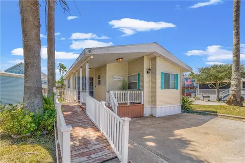 819 E Oyster Dr, Port Isabel, TX 78578