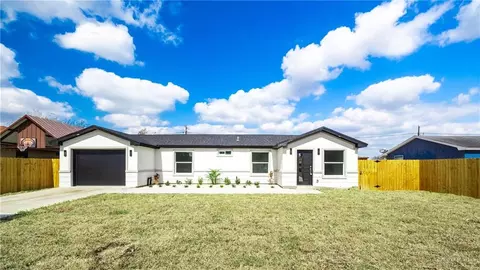 3105 E Combes Ave, Mission, TX 78573