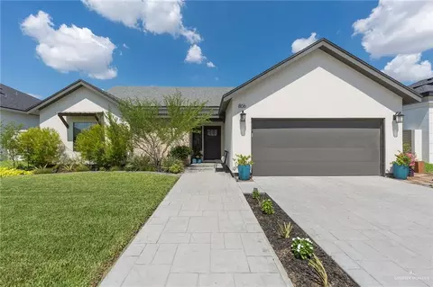 806 W Cheyenne Ave, Pharr, TX 78577