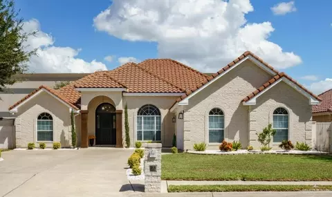 618 Persimmon Ave, Edinburg, TX 78539