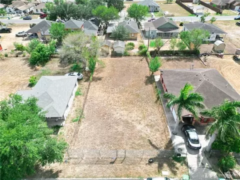 607 W Albatross Ave, Pharr, TX 78577