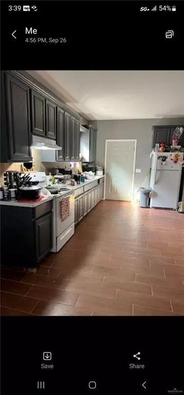 1013 E San Antonio Ave, Pharr, TX 78577 photo 4