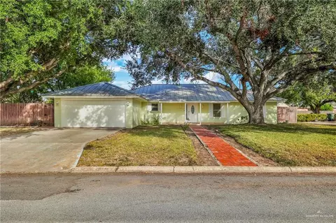 2006 Royal Palm Dr, Mission, TX 78572