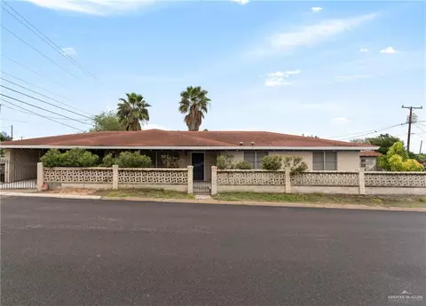 1702 Garcia St, Roma, TX 78584