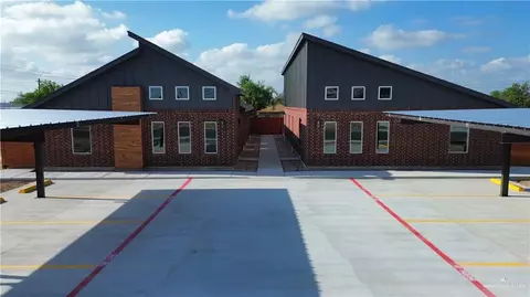 808 Hidden Hills St, Mission, TX 78572