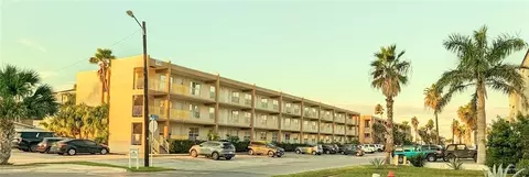 123 E Amber Jack St #208, South Padre Island, TX 78597