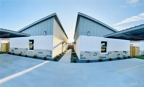 1630 Playa Dr, Weslaco, TX 78596
