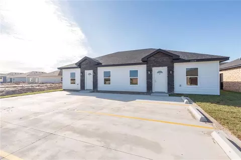 2329 N Valley Cir, La Feria, TX 78559