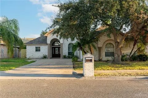 1902 Alex Dr, Mission, TX 78572