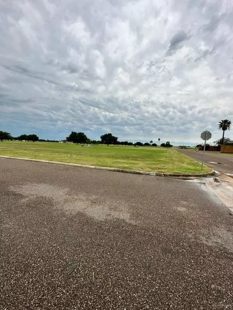 3120 Evergreen Ln, Edinburg, TX 78542