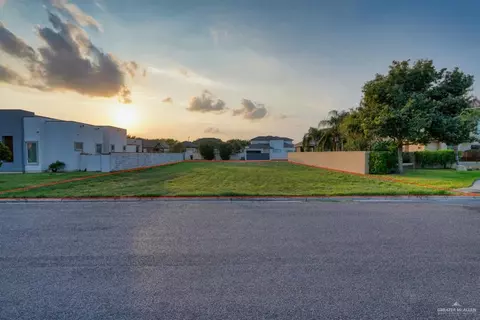 3804 S L St, Mcallen, TX 78503