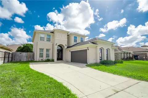 2216 Karina Dr, Mission, TX 78572