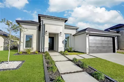 3704 S Peak Rd, Edinburg, TX 78542