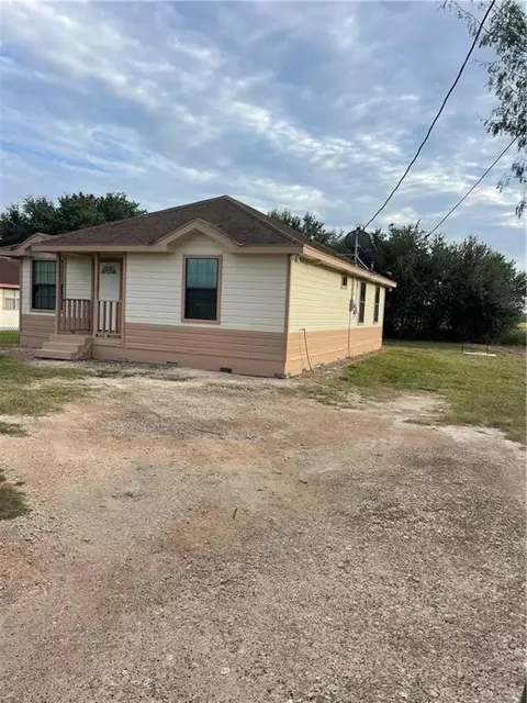 7316 Tex Mex Rd, Edinburg, TX 78542