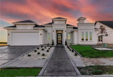2115 S Cartier Dr, Edinburg, TX 78541