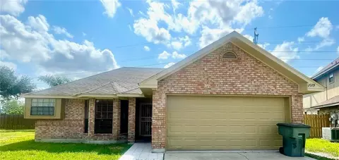 2029 Plantation Dr, Harlingen, TX 78550