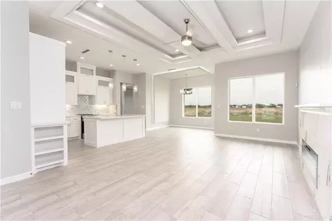 1405 E Danielle Ave, Pharr, TX 78577 photo 6