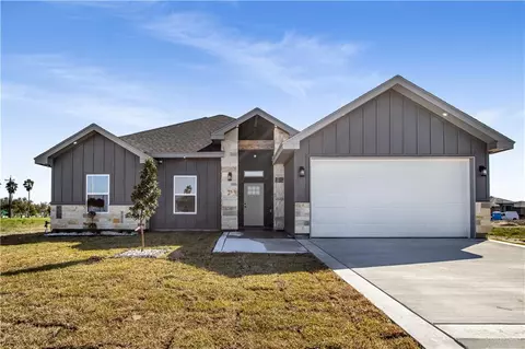 831 Beanka Dr, La Feria, TX 78559