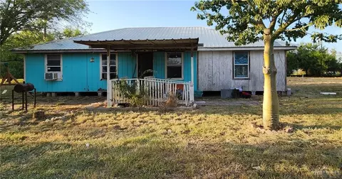 7101 Queens Dr, Edinburg, TX 78542