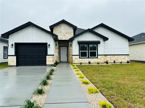 427 S 12th St, Alamo, TX 78516