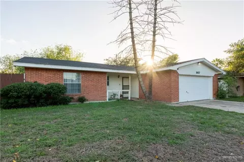 987 Bluebonnet Dr, Harlingen, TX 78550