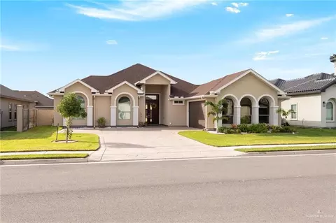 13809 N 36th St, Mcallen, TX 78504