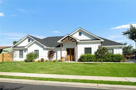 4504 W Gardenia Ave, Mcallen, TX 78501