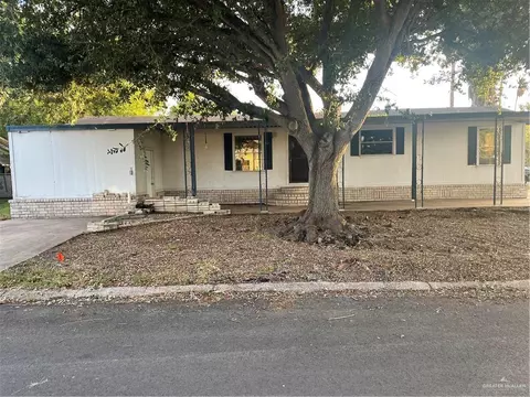 744 E Augusta Dr, Pharr, TX 78577