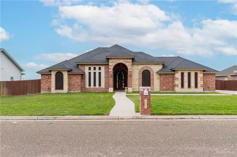 2606 La Estrella Dr, Weslaco, TX 78599