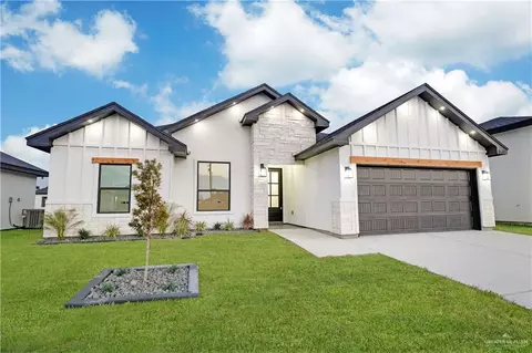 3600 S Peak Dr, Edinburg, TX 78542