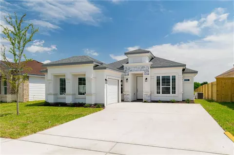 218 Minnesota St N, Alton, TX 78573