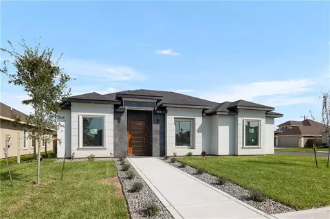1312 S Santa Fe St, Alton, TX 78573