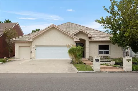 818 Cimarron Dr, Mission, TX 78572