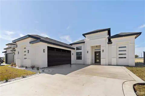 1013 N Brushfield Ave, Edinburg, TX 78541