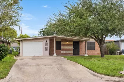 910 W Johnston St, Harlingen, TX 78550