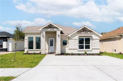 407 N Minnesota St, Alton, TX 78573