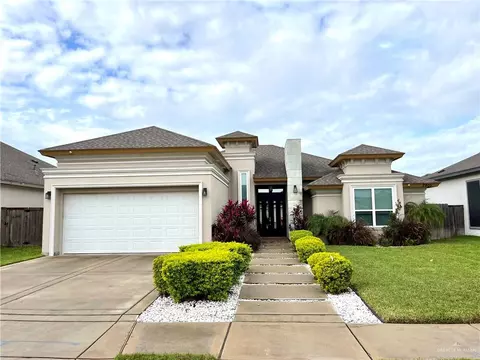 2905 Bobcat Ave, Edinburg, TX 78542