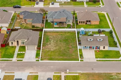 2709 Pfeiffer St, Edinburg, TX 78542