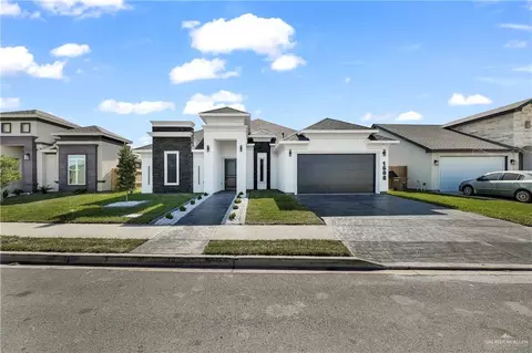 1608 Summerland Ln, Edinburg, TX 78541