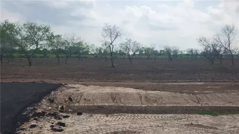 843 W Mile 13 N, Weslaco, TX 78599
