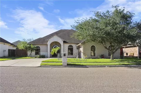 2709 Hylton Ave, Edinburg, TX 78539