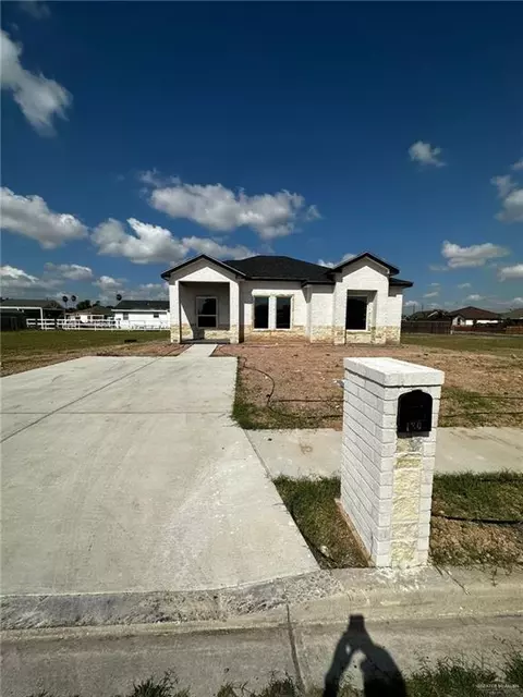1206 Wolf Trl, Weslaco, TX 78596