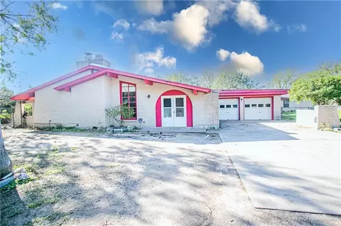 6421 N Bentsen Palm Dr, Mission, TX 78574