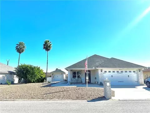 2002 Trevino Dr, Mission, TX 78572